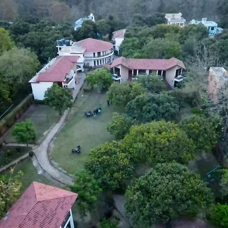 Jim Corbett Resort Ramnagar  Exteriér fotografie